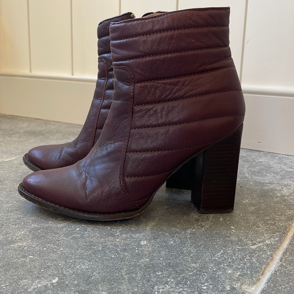 Madewell Lindley Quilted Boot size 7